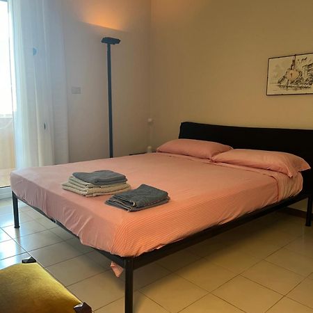 La Casa Di Alberto Apartment Riva Ligure Luaran gambar